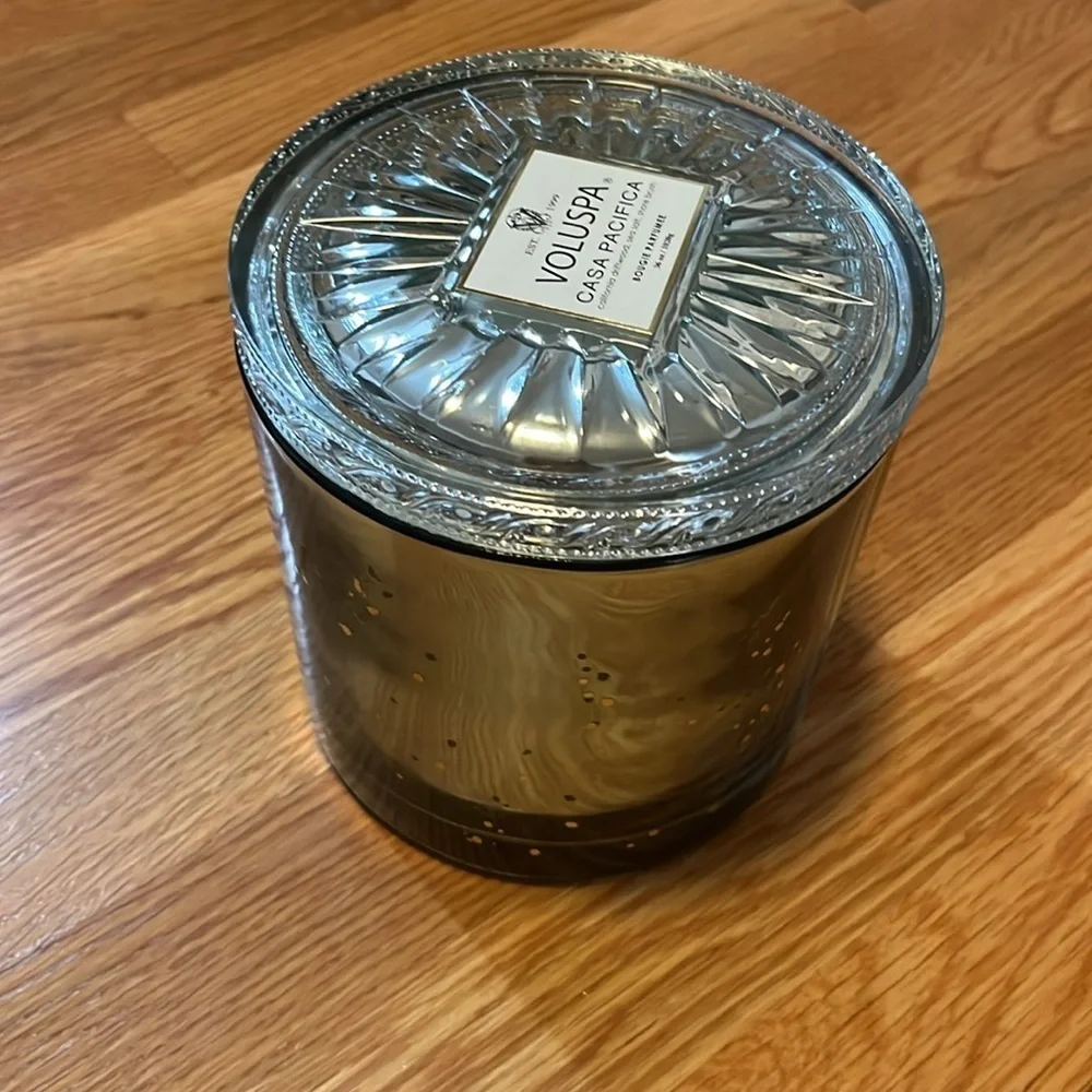 Anthropologie Two Voluspa Casa Pacifica 36 ounce Candles NEW READ